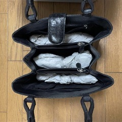 未使用　オーストリッチレザー ブラック ハンドバッグ の画像