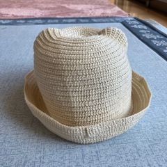 あごひも付きベビー帽子　48センチの画像