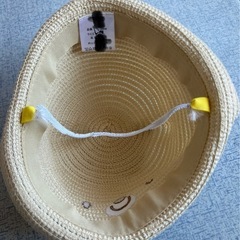 あごひも付きベビー帽子　48センチの画像