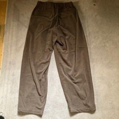 コーデュロイパンツの画像