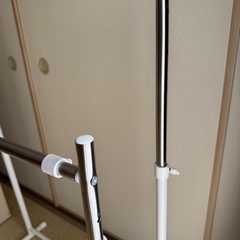 ニトリ(NITORI) 縦横伸縮ハンガーラック　の画像