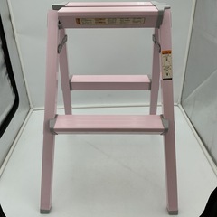 ピンク脚立　※部品欠け有りの画像