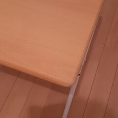 ■折りたたみテーブル■の画像