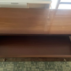 【引取限定】収納棚　アンティーク調キャビネット　サイドボードの画像