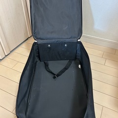 キャリーケースの画像