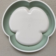 ベビービョルン BabyBjörn  プレートの画像