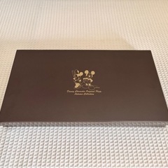 ディズニー ミッキーマウス プレート 2枚セット箱付き　読売新聞の画像