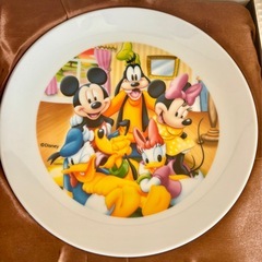 ディズニー ミッキーマウス プレート 2枚セット箱付き　読売新聞の画像