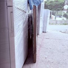 【‼️✨大幅値下げ✨‼️】🌳森と湖の風景画 木製額縁付き 約140×80cm 現状品の画像