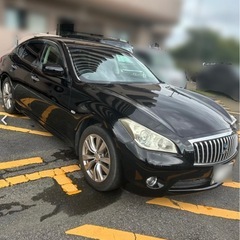 2013 MITSUBISHI PROUDIAの画像