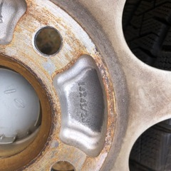 アルミスタッドレスタイヤ4本！の画像