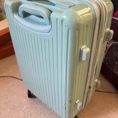スーツケースの画像