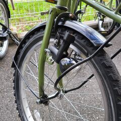 J1704【リユースのサカイ柏店】asahi　アサヒサイクル　ミニベロ　小径自転車　アプレミディ　6段変速　ダイナモライト　グリーン　★店頭にて試乗可★ 簡易クリーニング済　　 中古自転車 　流山市  松戸市 我孫子市 鎌ヶ谷市 船橋市 守谷市 取手市　参考価格31,900円の画像