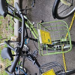 J1704【リユースのサカイ柏店】asahi　アサヒサイクル　ミニベロ　小径自転車　アプレミディ　6段変速　ダイナモライト　グリーン　★店頭にて試乗可★ 簡易クリーニング済　　 中古自転車 　流山市  松戸市 我孫子市 鎌ヶ谷市 船橋市 守谷市 取手市　参考価格31,900円の画像