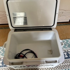 魚釣り用クーラーボックス
の画像