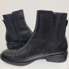 新品　PIEDI NUDI ショートブーツ本革　ブラック　38の画像