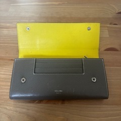 CELINE 長財布の画像