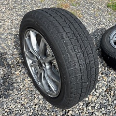 【美品】スタッドレスタイヤホイールセット 17インチ (ヤリスクロス　ハイブリッド車使用)) の画像