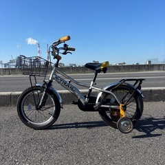 【整備士による点検済み】　☆前後中古タイヤ☆   　子供車　防犯登録料込価格︎‼︎の画像