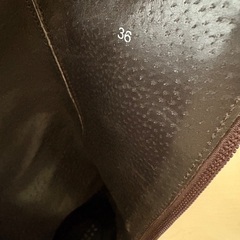 バーニーズニューヨーク　ブーツの画像