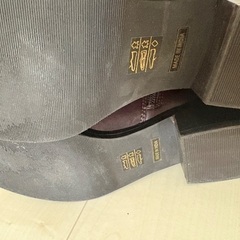 バーニーズニューヨーク　ブーツの画像