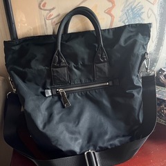 プラダPRADAリバーシブル　ショルダートートの画像