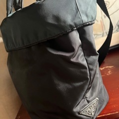 プラダPRADAリバーシブル　ショルダートートの画像