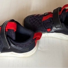 adidas シューズ14センチの画像