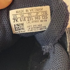adidas シューズ14センチの画像
