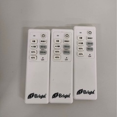 M112　オーム電機のLEDシーリングライト　LE-Y24D6K-W3　の画像