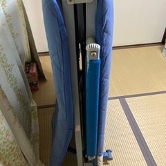 折りたたみベッド　目立つ汚れあります。の画像