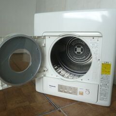 【中古】パナソニック 除湿形 電気 衣類乾燥機 NH-D603 乾燥容量 6.0kg ステンレスドラム ツイン2温風 除菌 ホワイトの画像