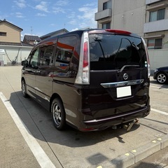 日産セレナC26 4WDの画像