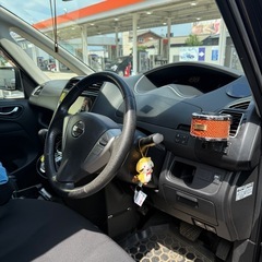 日産セレナC26 4WDの画像