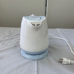 激安💖リンク株式会社
電気ケトル　1.0L　💖清掃、動作確認済み中古品💖の画像