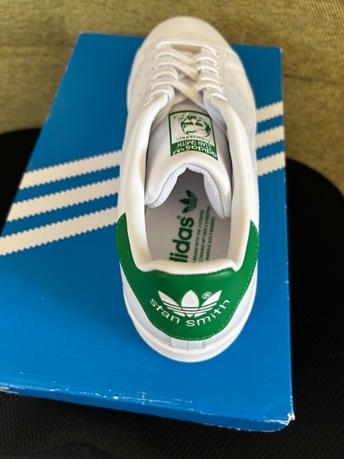 adidasスタンスミス