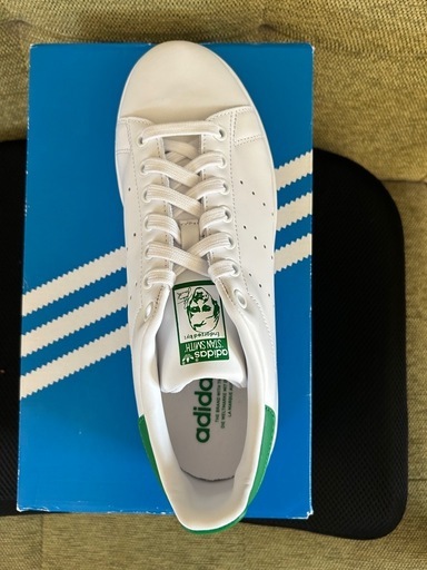 adidasスタンスミス