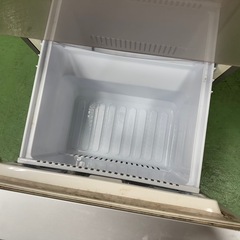 203 国内モデル冷蔵庫　洗濯機　セット　小型　一人暮らし　137L/5kgの画像