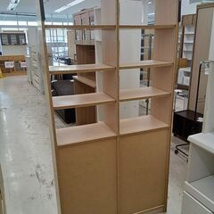 リユースのサカイ栃木店★ジモティ割あり★  本棚 ベージュ W90.5×D29×H180 クリーニング済み TC11325の画像