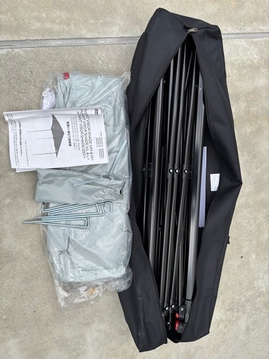 Coleman インスタントバイザーシェード　ダークルーム