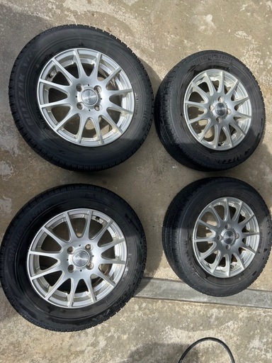 ブリザック　アクア　
スタッドレス　165/70/14