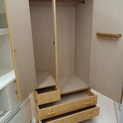 リユースのサカイ栃木店★ジモティ割あり★  ワードローブ ベージュ W90×D59×H178.5 クリーニング済み TC11326の画像