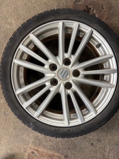 スイフト　アルミ付タイヤ