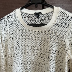 FOREVER 21 レディース長袖トップス
の画像