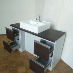 【展示品】トクラス 洗面化粧台 パナソニック ミラーキャビネット 3面鏡 収納 間口1200mm 水栓付 洗面台 内装の画像