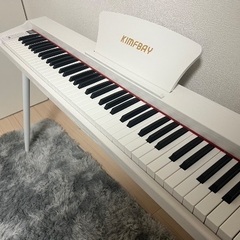 電子ピアノの画像