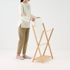 無印良品　竹材　ラック付きタオルハンガーの画像