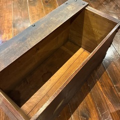 骨董品　収納の画像