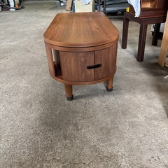 小物入れ付きセンターテーブルの画像