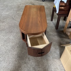 小物入れ付きセンターテーブルの画像